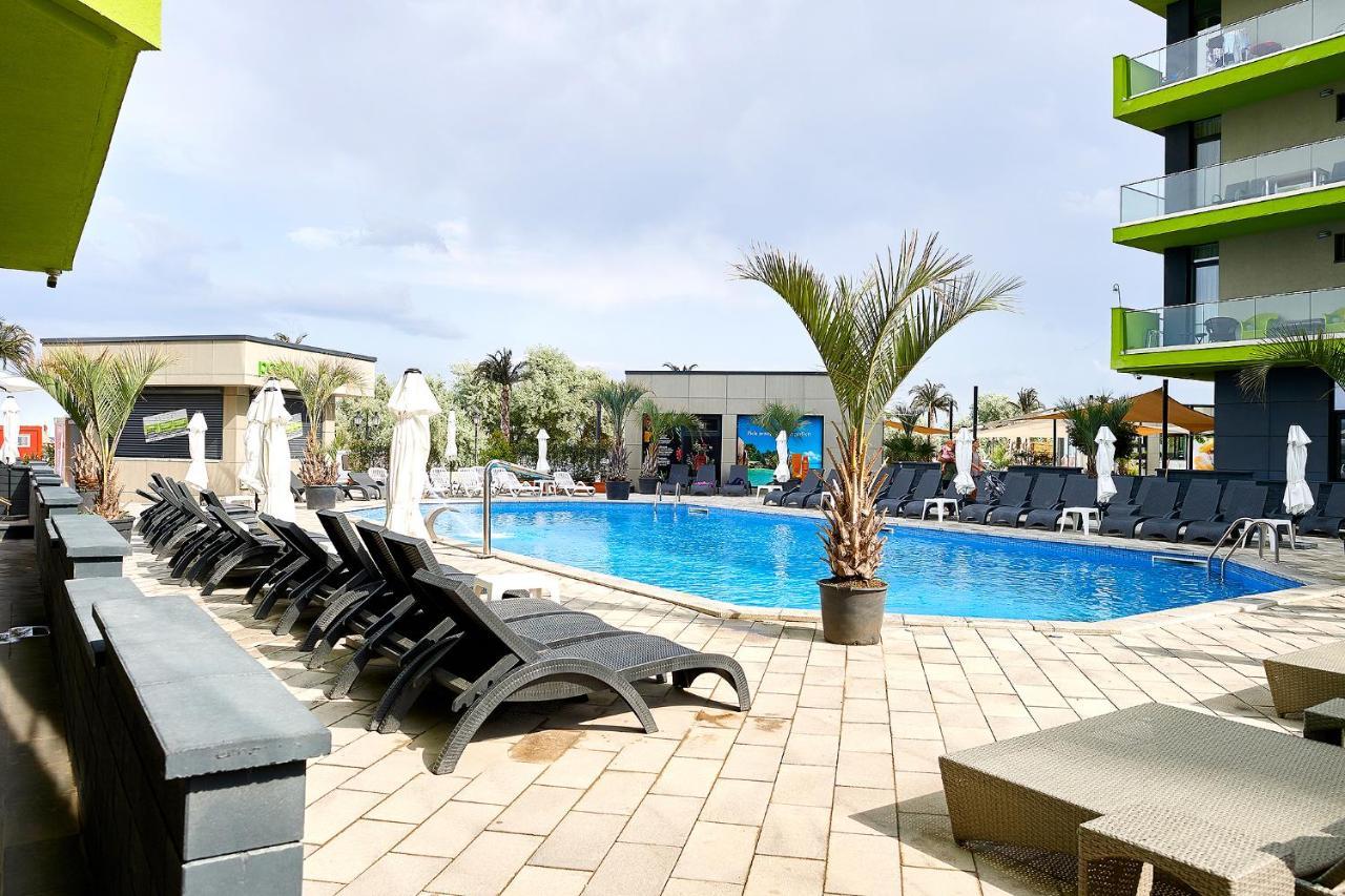 Fanta Sea Apartament Spa N Pool Beach Resort ナボダリ エクステリア 写真
